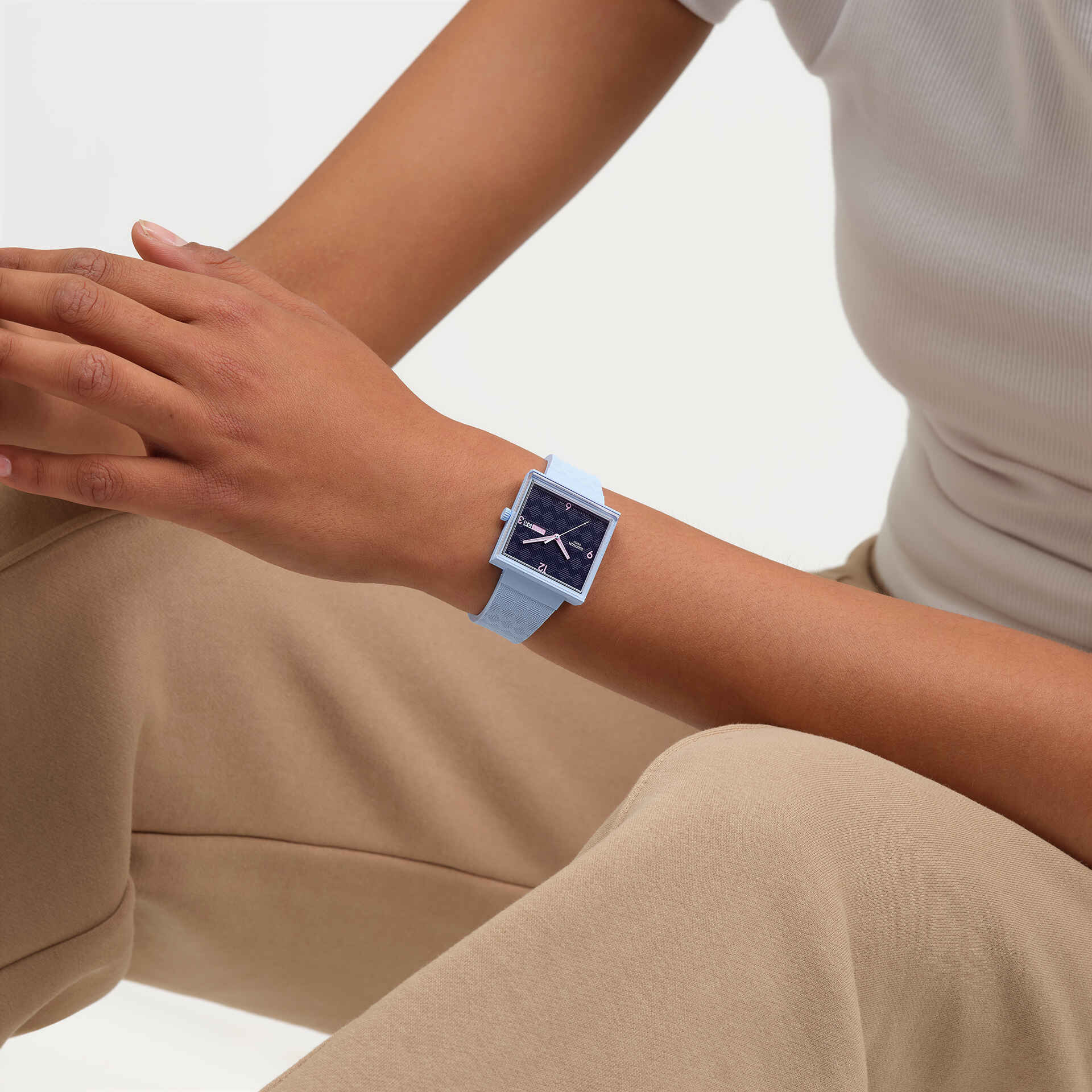 "BRIGHT ANGLE" Gallery Image #1