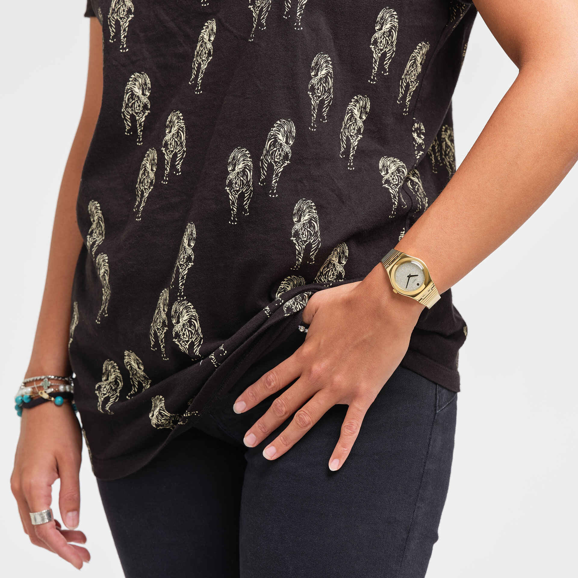 "AZULIA" Gallery Image #1